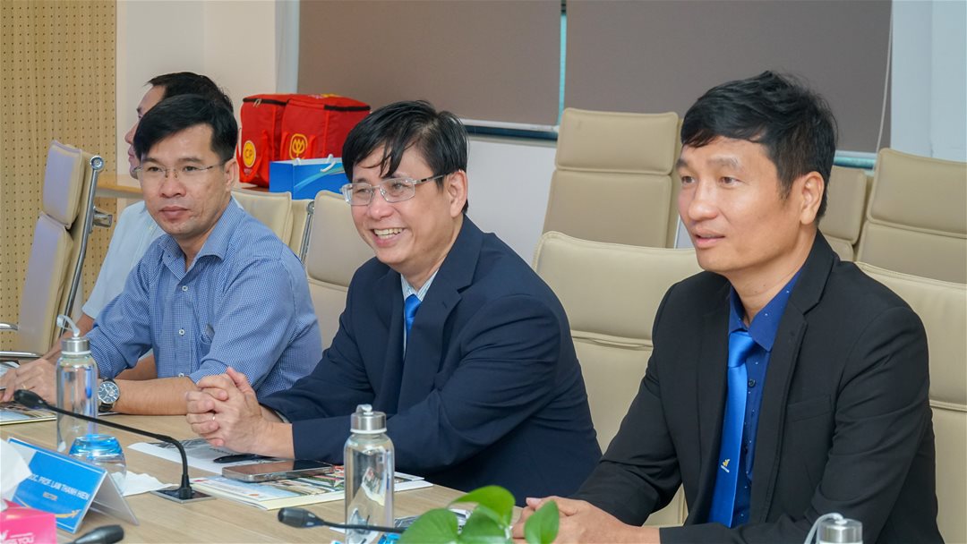 LHU và C.P. Group thảo luận mở rộng hợp tác đào tạo và tuyển dụng