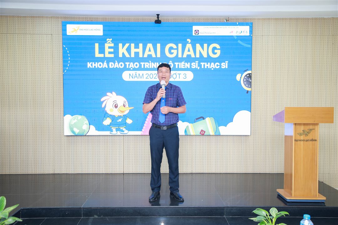 Khởi đầu hành trình tri thức mới của tân học viên tại trường Đại học Lạc Hồng
