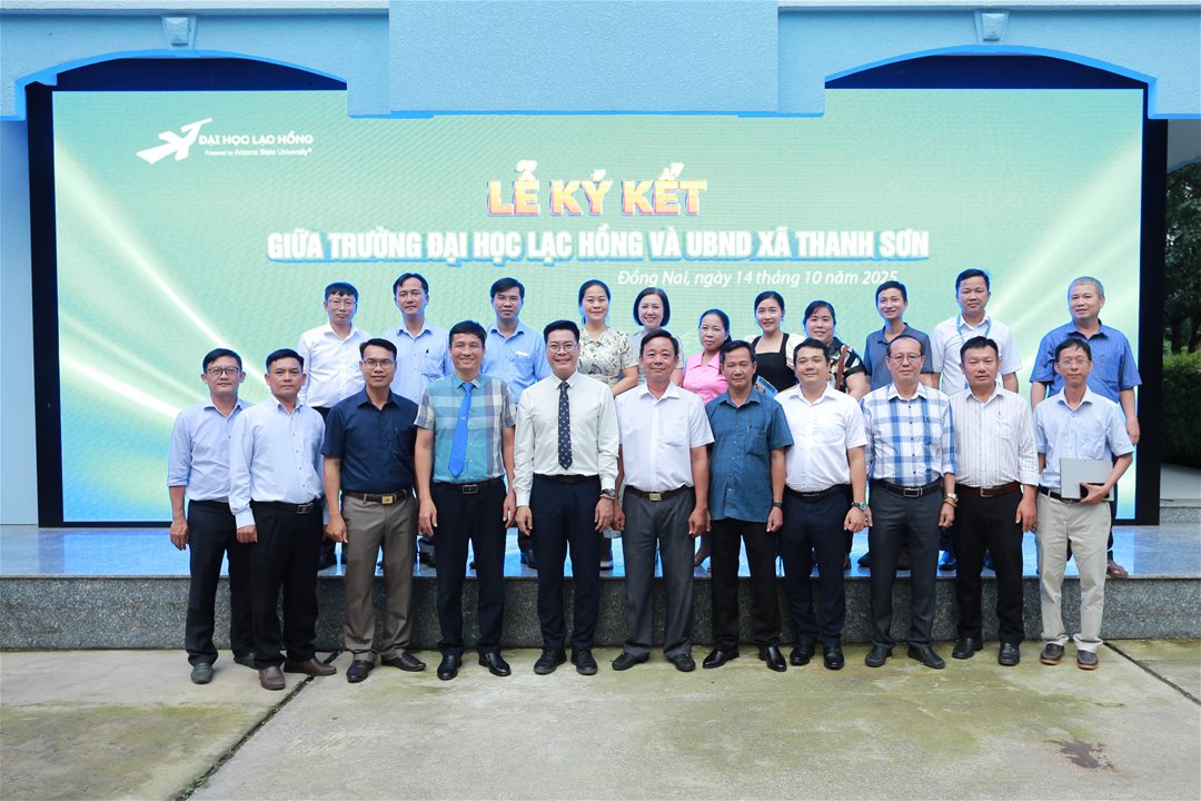 LHU và UBND xã Thanh Sơn ký kết hợp tác chiến lược thúc đẩy giáo dục và chuyển đổi số địa phương